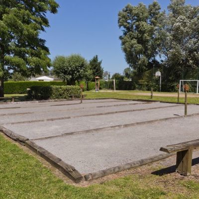 camping-les-residences-la-becques-petanque.jpg 